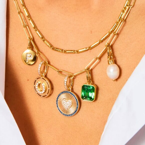 Roxane Assoulin Just Charms The Emerald Drop - Picture 3 of 5